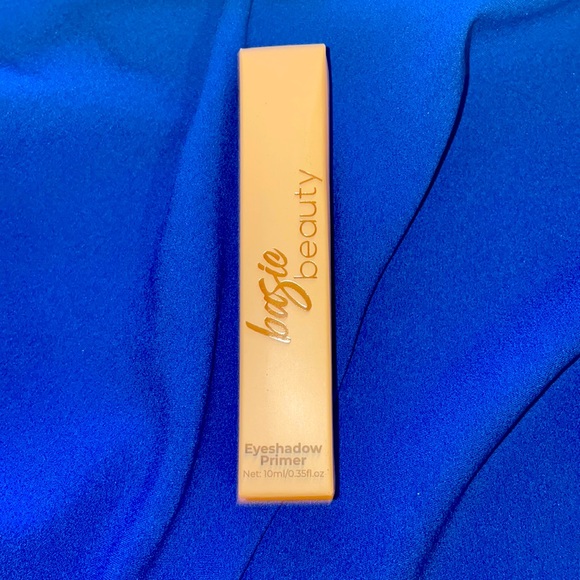 Basic Beauty Eyeshadow Primer - Picture 2 of 4